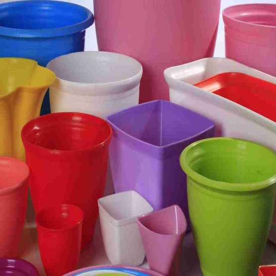 تولید و پخش انواع گلدان پلاستیکی | بانک آگهی