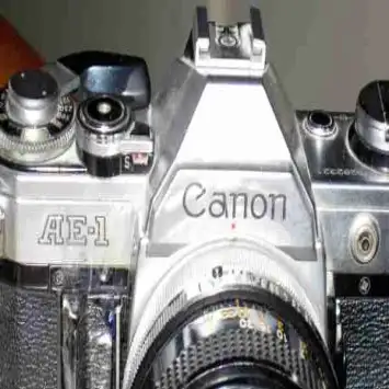 دوربین عکاسی CANON AE1بالنزنرمال50