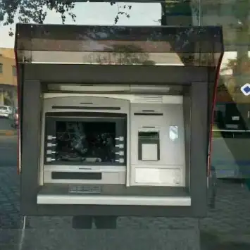 دستگاه خودپرداز  شخصی ATM و سوییچ