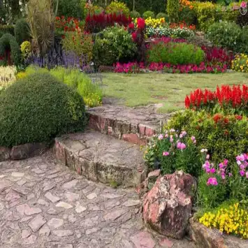 باغبانی ایجاد فضای سبز هرس سم پاشی و کوددهی