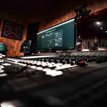 استودیو تولید موسیقی