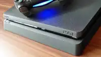 کنسول بازی PS4 اسلیم در حد نو 1 ترابایت به شرط مهلت تست دارای گارانتی تعویض