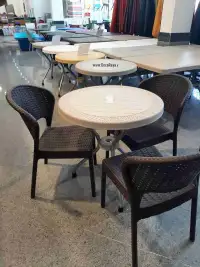 بهرتین ست میز و صندلی برای فضاهای محدود